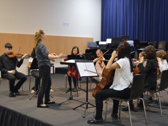 Os alumnos do Curso de Corda para Nenos ofreceron o seu concerto de final de curso